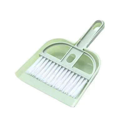 Mini Desktop Cleaning Set – Small Broom and Dustpan for Keyboards, Cat & Hamster Areas, and Pet Care