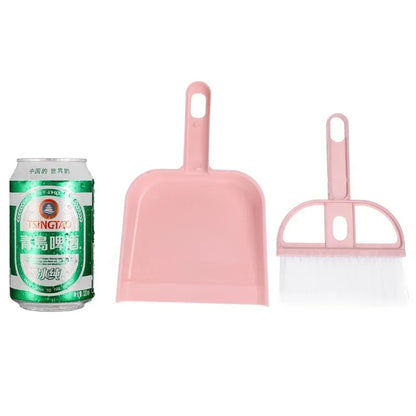 Mini Desktop Cleaning Set – Small Broom and Dustpan for Keyboards, Cat & Hamster Areas, and Pet Care